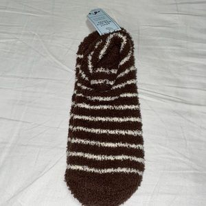 Shoe‎ size 5-10 non skid socks